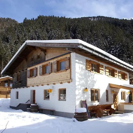 Alpencasa Ranalt Ferienhaus *